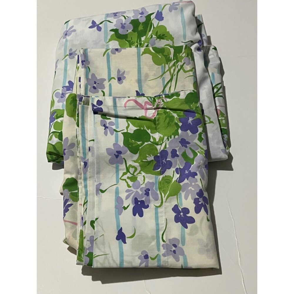 Twin Flat and 2 Pillowcases Purple Violet Pattern JP Stevens-Vintage
